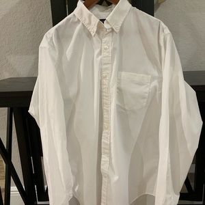 Men’s long sleeve white button down shirt